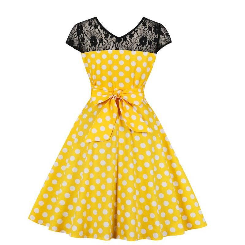 robe col bateau en dentelle