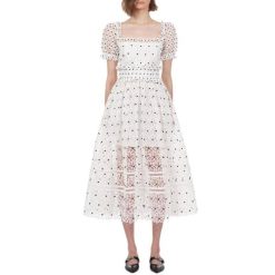 Robe Dentelle A Pois De Princesse