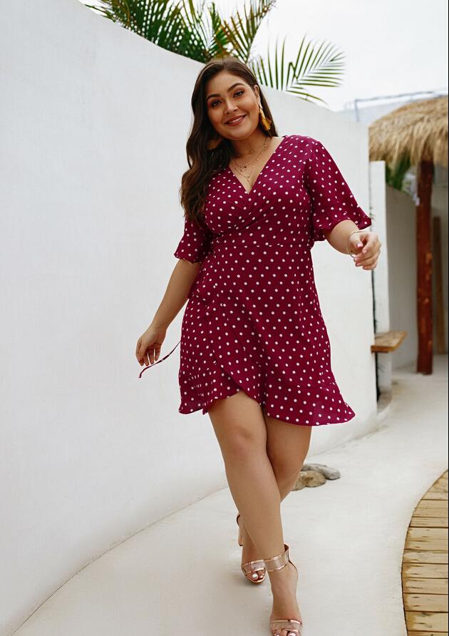 Robes à Pois Courtes##Robe à Pois Courte Taille Grande Fluide - coccinelle-paradis
