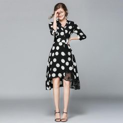 robe longue noire a gros pois