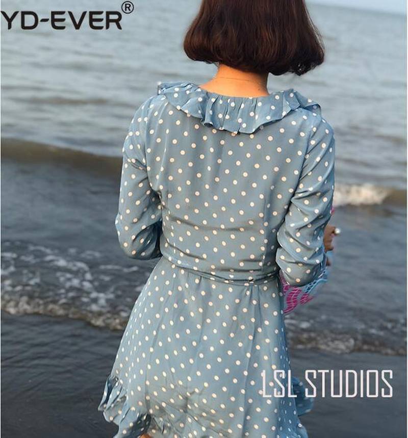 combishort bleu avec ceinture