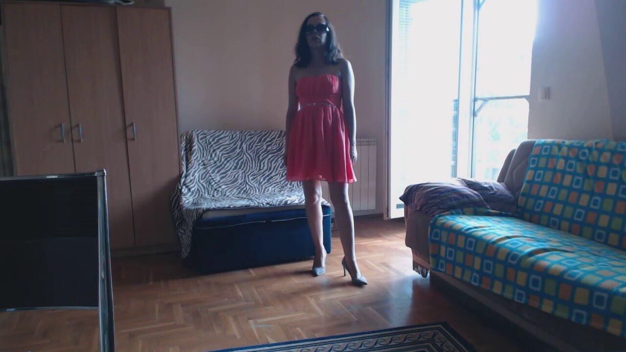 Quelle Chaussure Avec Une Robe Corail ?