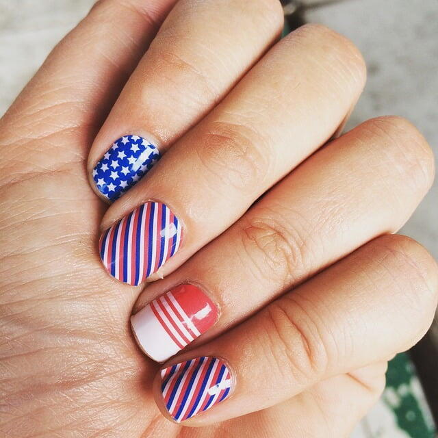 faux ongles couleurs
