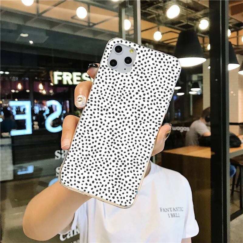 Coque de téléphone à pois noirs et blancs, coque souple en poly silicone, iPhone 13 12 11 Pro Max Mini XS Max 8 7 Plus X SE 2020 2