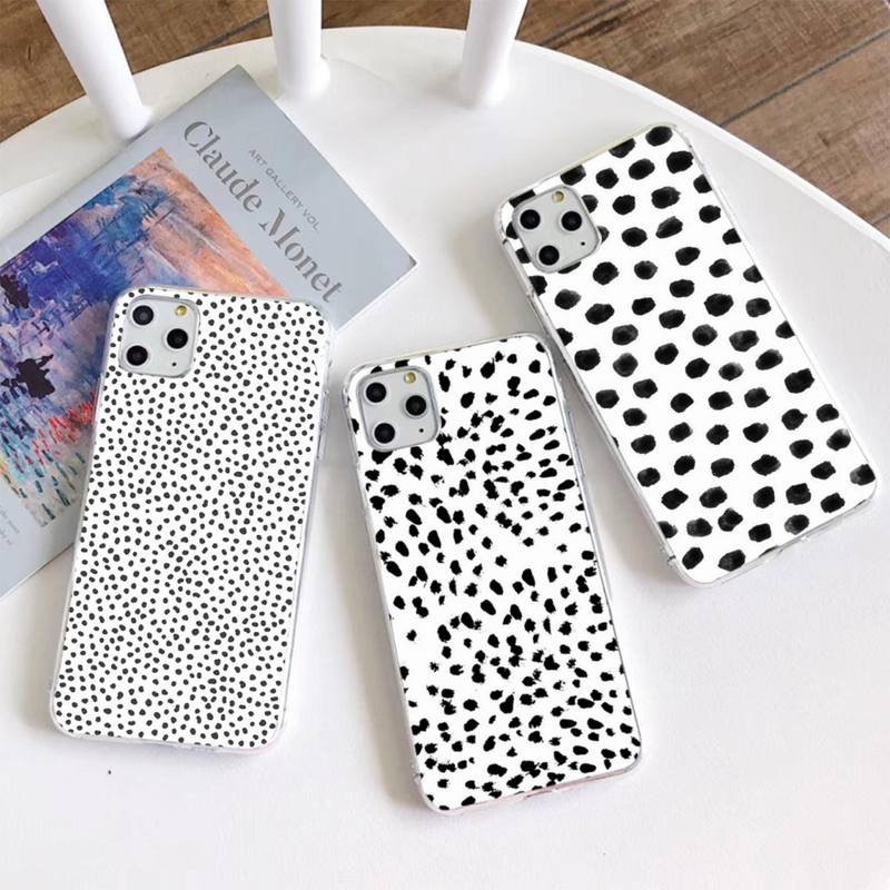 Coque Téléphone Pois Noir Blanc