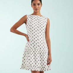 robes roses à pois blanc boutonnée courte crème robe femme sans manches à pois bruns sur fond blanc volants