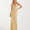 robes moulantes à pois longue en tulle imprimé sculptant effet coutures apparentes jaune pastel avec bustier bretelles a nouer et motifs a carreaux vichy sur les cotes