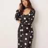 robes à pois années 50 foulard col en v manches longues noirs élégante robe longue en satin noir à pois blancs avec ceinture à nouer