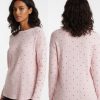 shortys à pois gris et rose maille lot de 3 pointelle portes par une femme de face et de dos avec un haut rose assorti