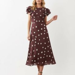 robes longues marron à pois évasées manches échancré dos élégante et fluide pour femme style décontracté parfait