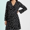 robes longues noires à pois blancs boutons grossesse dallaitement lavant robe noire à pois blancs pour femme enceinte ou allaitante avec décolleté en v et manches longues évasées