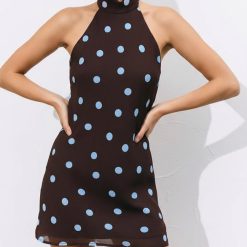 robes longues marron à pois courte dos nu moulante col montant sans manches couleur chocolat pois bleu ciel