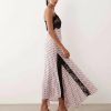 robes asymétriques à pois rose tulle imprimé dos croisé laçage mi-longue robe longue femme motif fleuri dentelle noire bretelles fines élégante soirée