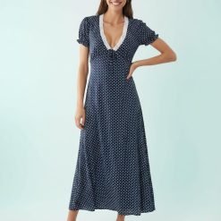 robes à pois rouge bleu dentelle col longue bordures v robe longue bleue marine a pois blancs avec bordures en dentelle blanche