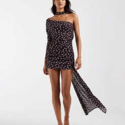 robes longues marron à pois dénudées nicolina manches épaules coffee mini robe asymétrique a motif pois avec traine fluide