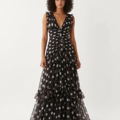 robes longues à pois rouge marron froncée avec cascade détail luxe noire à pois blancs avec col en v et volants