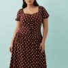 robes longues marron à pois fronces rétro lavant chocolat élégante robe à motifs pois blancs pour femme