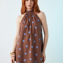 robes longues marron à pois nœud avec courte robe trapeze marron a pois bleus col halter sans manches